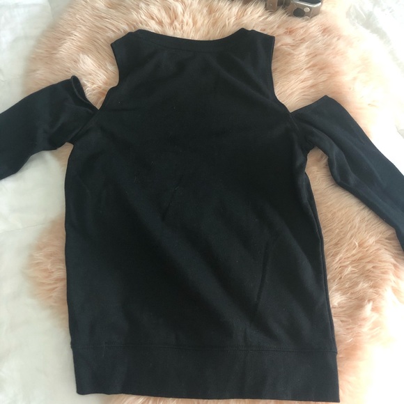 Long sleeve open shoulder GUNS N’ ROSES top - Picture 3 of 3